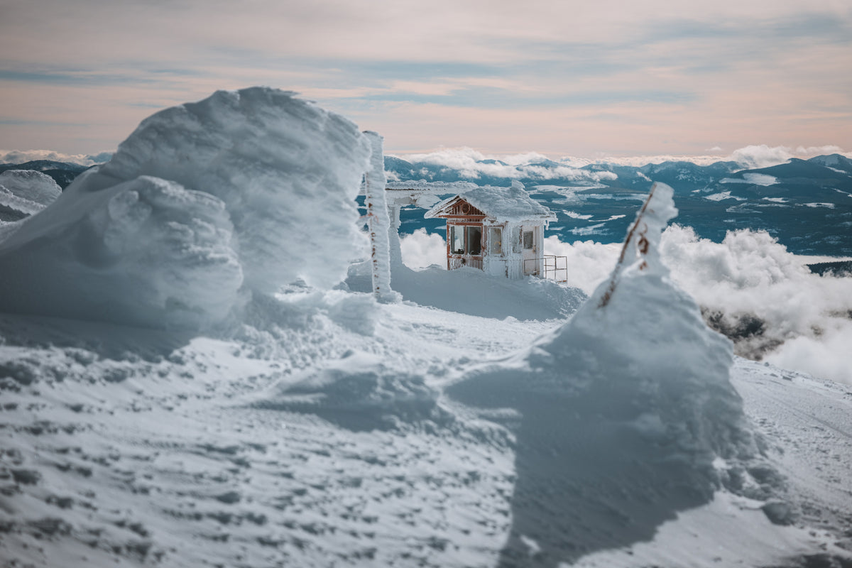 CANADA'S POWDER HIGHWAY