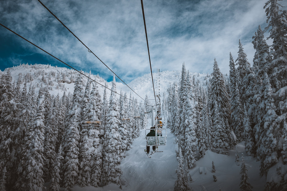 CANADA'S POWDER HIGHWAY