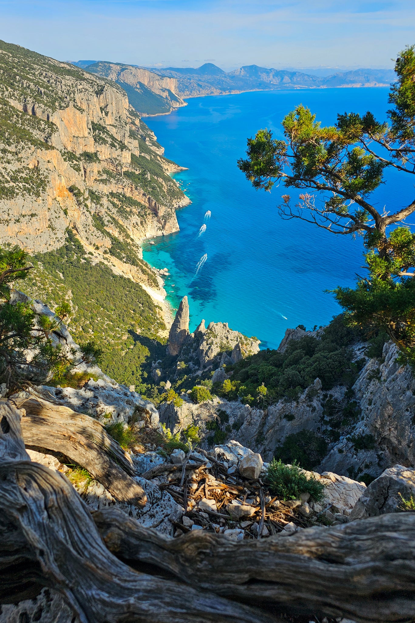 SELVAGGIO BLU: IL PERCORSO COSTIERO PIÙ IMPEGNATIVO D’EUROPA