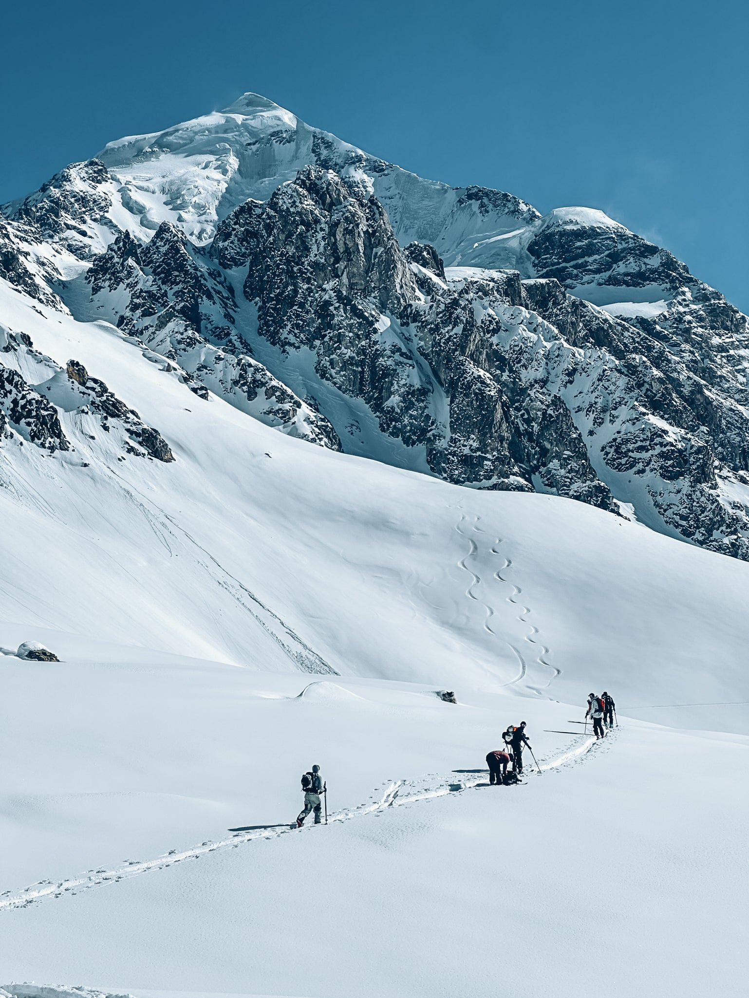 GEORGIAN POWDER PARADISE